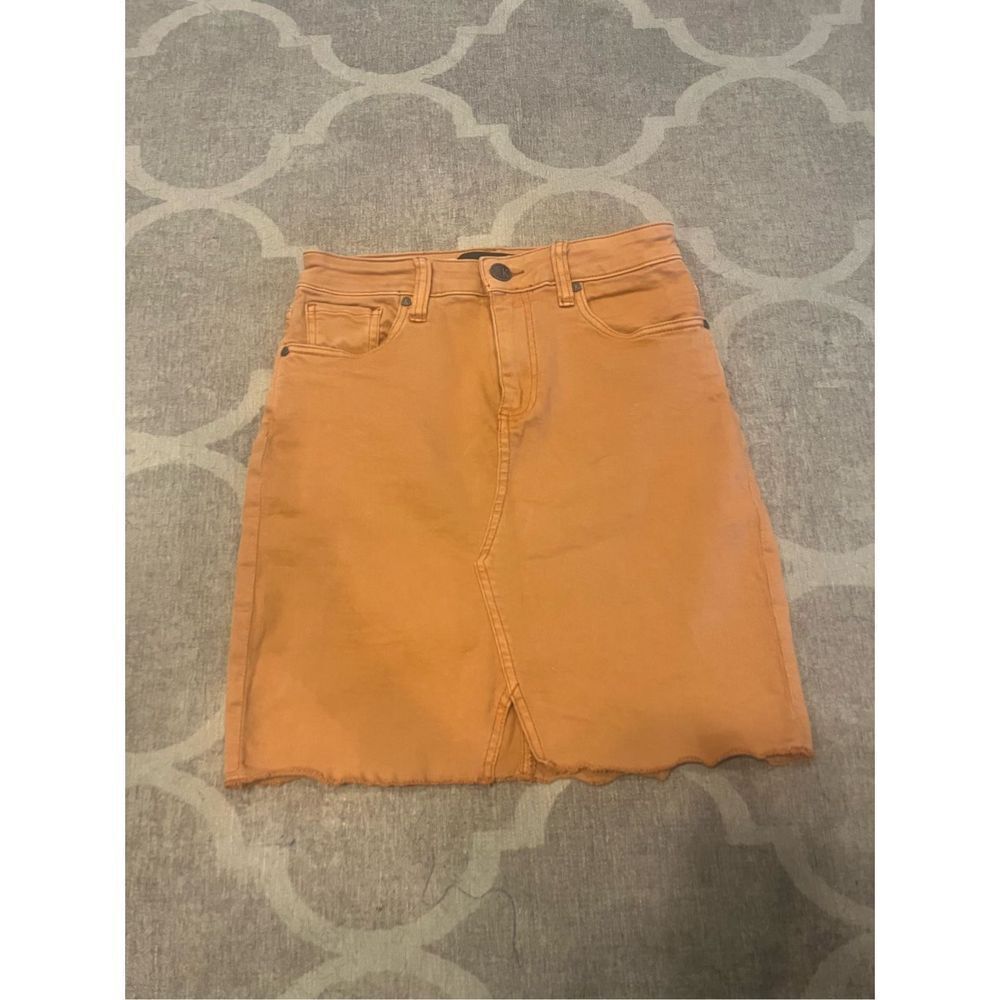 Kut from the kloth Hannah skirt size 4